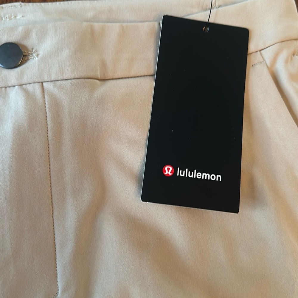 Lululemon NWT 33 Commission Pant